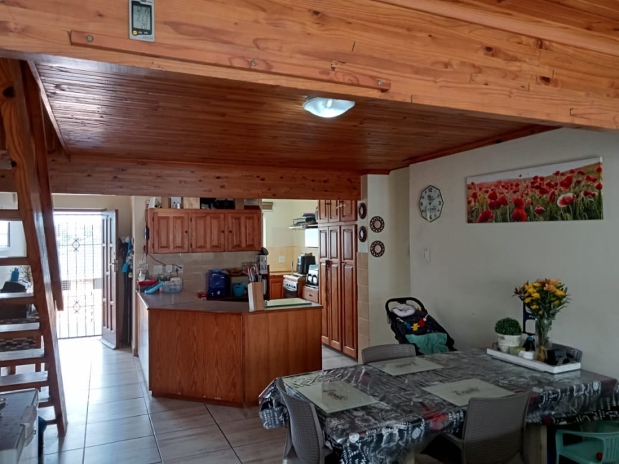 2 Bedroom Property for Sale in Beacon Bay Eastern Cape